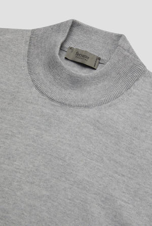 Mezzocollo in lana pettinata ESSENTIAL - Ferrante | img vers.300x/