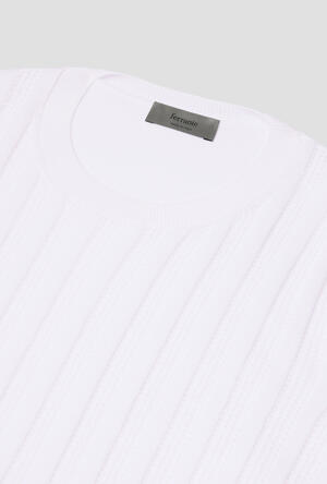 T-shirt a coste traforata MAIN - Ferrante | img vers.300x/