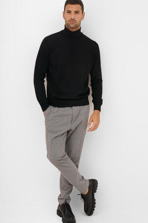 Dolcevita in lana pettinata ESSENTIAL - Ferrante | img vers.300x/