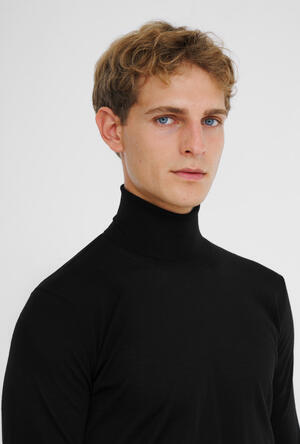 Dolcevita in pura lana extralight ROYAL RED - Ferrante | img vers.300x/