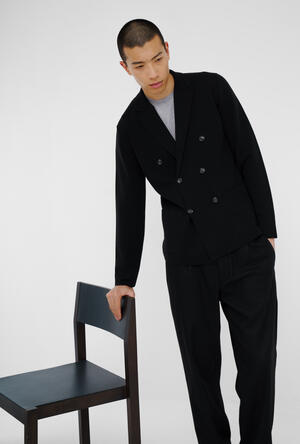 Giacca in maglia doppiopetto MAIN - Ferrante | img vers.300x/