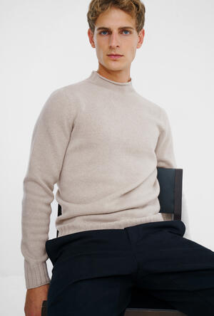 Lupetto in lana e cashmere ROYAL RED - Ferrante | img vers.300x/