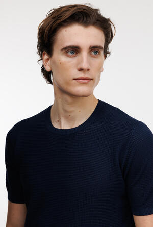 Girocollo tinto in capo con lavorazione traforata MAIN - Ferrante | img vers.300x/