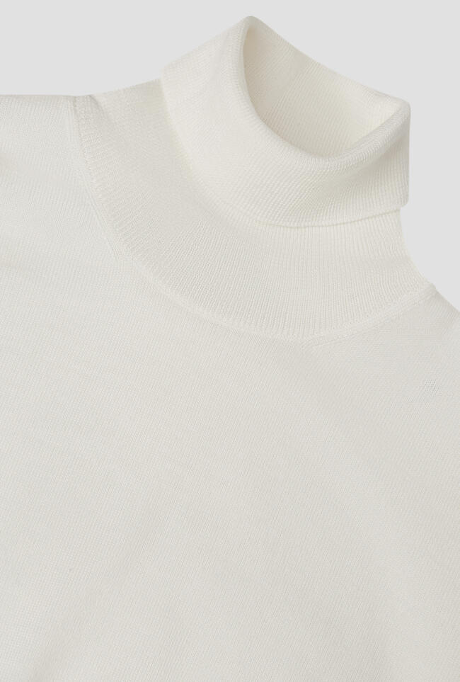 Dolcevita in lana pettinata ESSENTIAL - Ferrante | img vers.1300x/