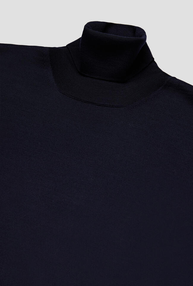 Dolcevita in pura lana extralight ROYAL RED - Ferrante | img vers.1300x/