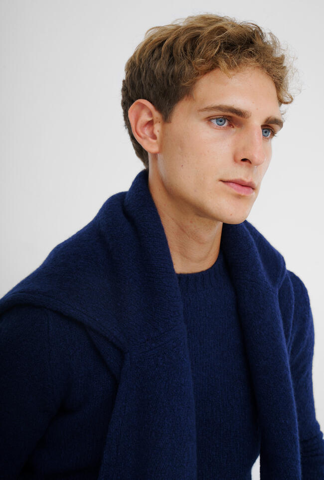 Girocollo bouclè ROYAL RED - Ferrante | img vers.1300x/