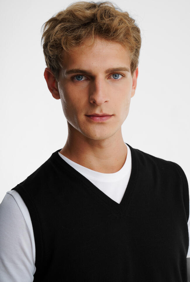 Gilet in lana pettinata ESSENTIAL - Ferrante | img vers.1300x/