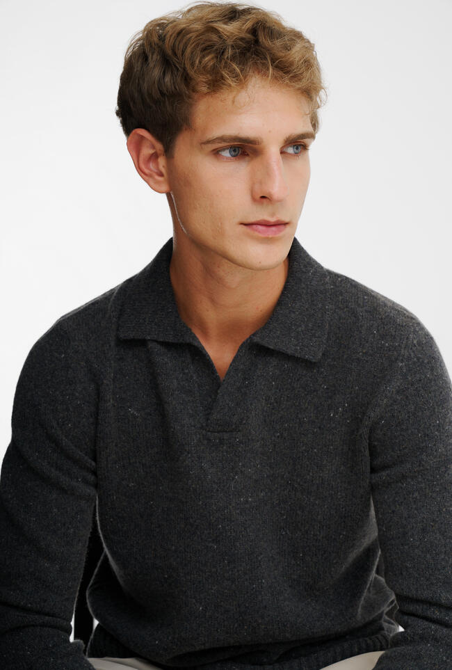 Polo senza bottoni in lana bottonata MAIN - Ferrante | img vers.1300x/