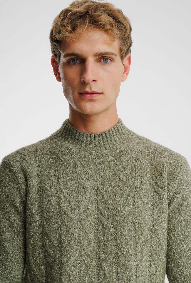 Mezzocollo a treccia moulinè MAIN - Ferrante | img vers.1300x/